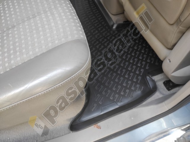 Kaiser Renault Scenic 2 Havuzlu 3D Paspas, 2003-2009