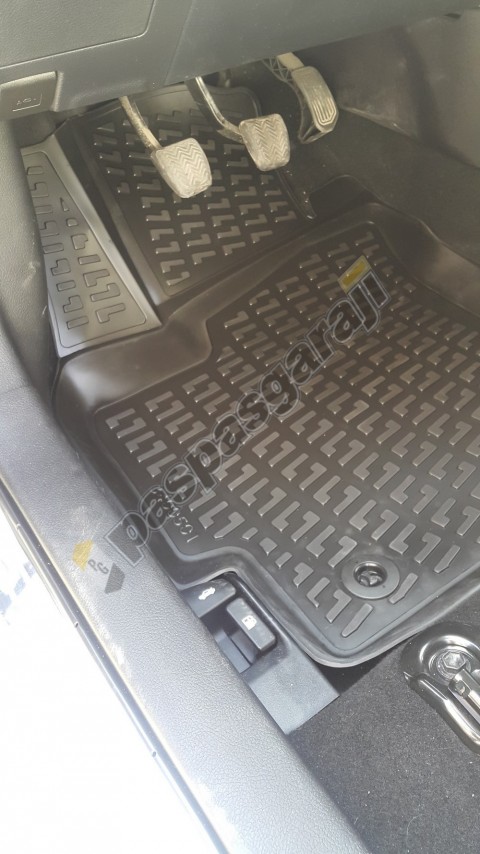 Kaiser Toyota Corolla Sedan 3D Havuzlu Paspas, 2018-