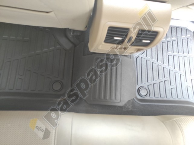 Kaiser Volkswagen Passat B7 Havuzlu Maxi 3D Paspas, 2010-2015