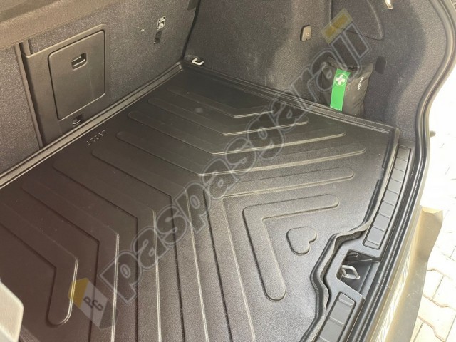 Kaiser Volvo XC40 Bagaj Havuzu, 2018- Ve Sonrası