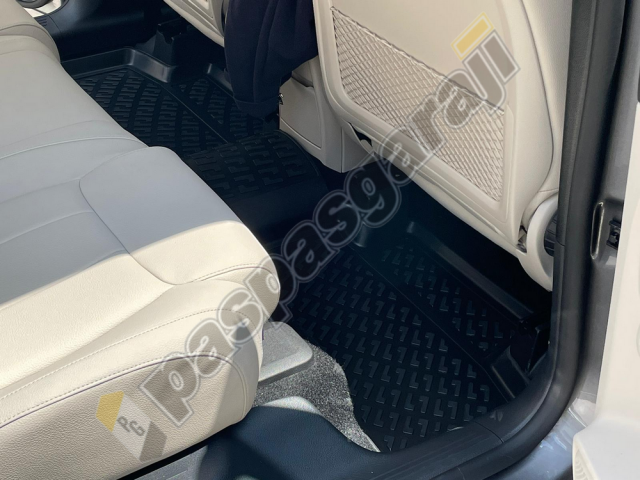 Mercedes GLB Serisi 3D Havuzlu Paspas 2019 Sonrası