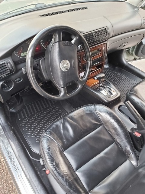Paspasgaraji Volkswagen Passat B5 B5.5 Havuzlu 3D Paspas, 1996-2005