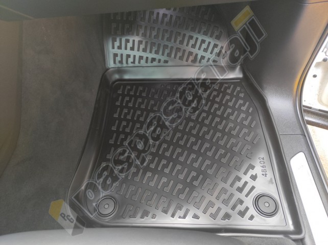 Paspasgaraji Volkswagen Touareg Havuzlu 3D Paspas, 2018-