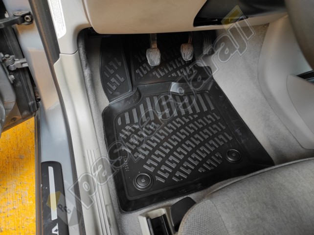 Paspasgarajı Volvo S40 3D Havuzlu Paspas, 2004-2012
