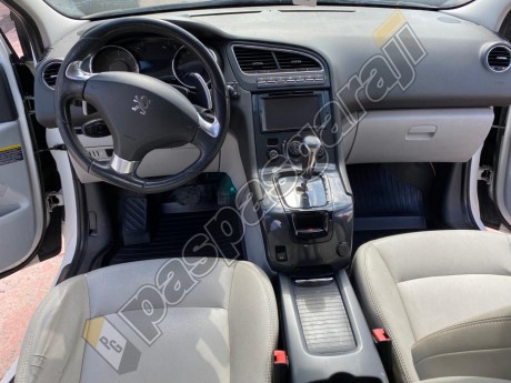 Peugeot 5008 Uyumlu 4D Havuzlu Paspas 2009-2016 Arası