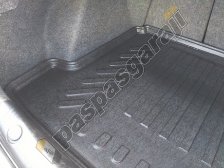 Renault Megane 2 Sedan Bagaj Havuzu 2004-2009 Arası