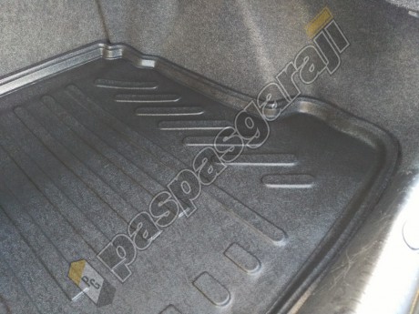 Renault Megane 2 Sedan Bagaj Havuzu 2004-2009 Arası
