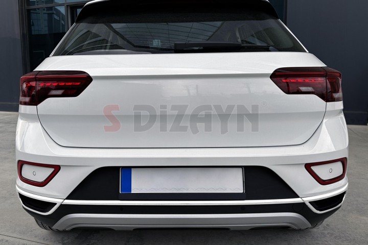 S-Dizayn VW T-Roc Makyajlı Krom Difüzör Çıtası Orta Parça 2021 Üzeri