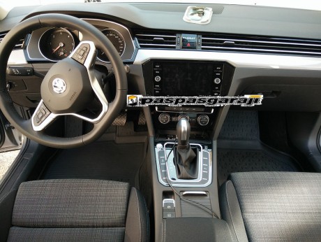 Seintex Volkswagen Yeni Passat B8.5 4D Havuzlu Paspas 2020-Sonrası