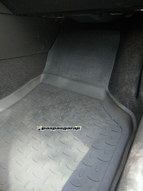 Seintex Volkswagen Yeni Passat B8.5 4D Havuzlu Paspas 2020-Sonrası