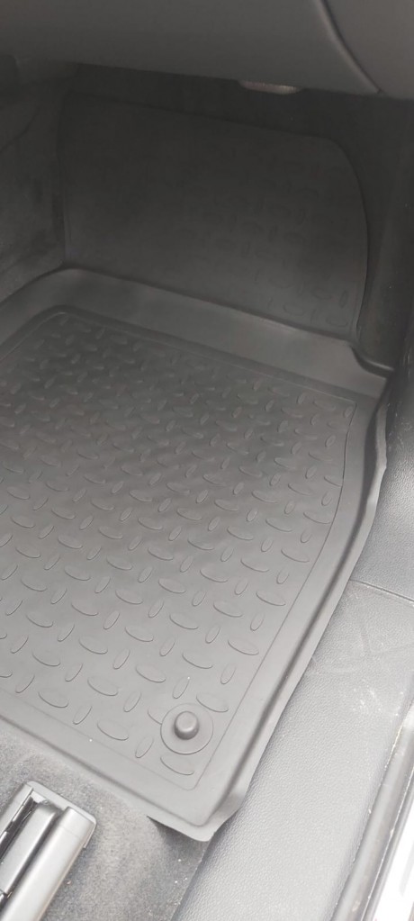 Seintex Audi Q7 2 (2015-2021) 4D Havuzlu Paspas