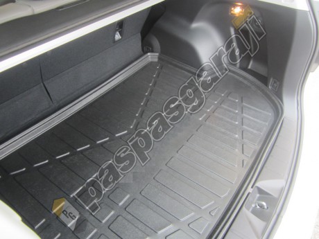 Subaru Forester 4 Bagaj Havuzu 2013-2018 Arası