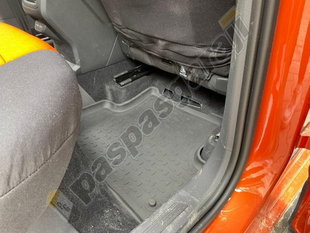 Volkswagen Taigo 4D Kauçuk Havuzlu Paspas, 2020-