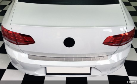 VW Passat B8.5 Krom Arka Tampon Eşiği 2019 ve Üzeri